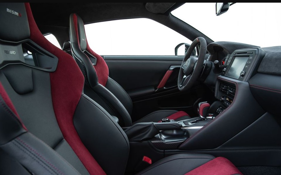 2021 Nissan GT-R New Interior Styling